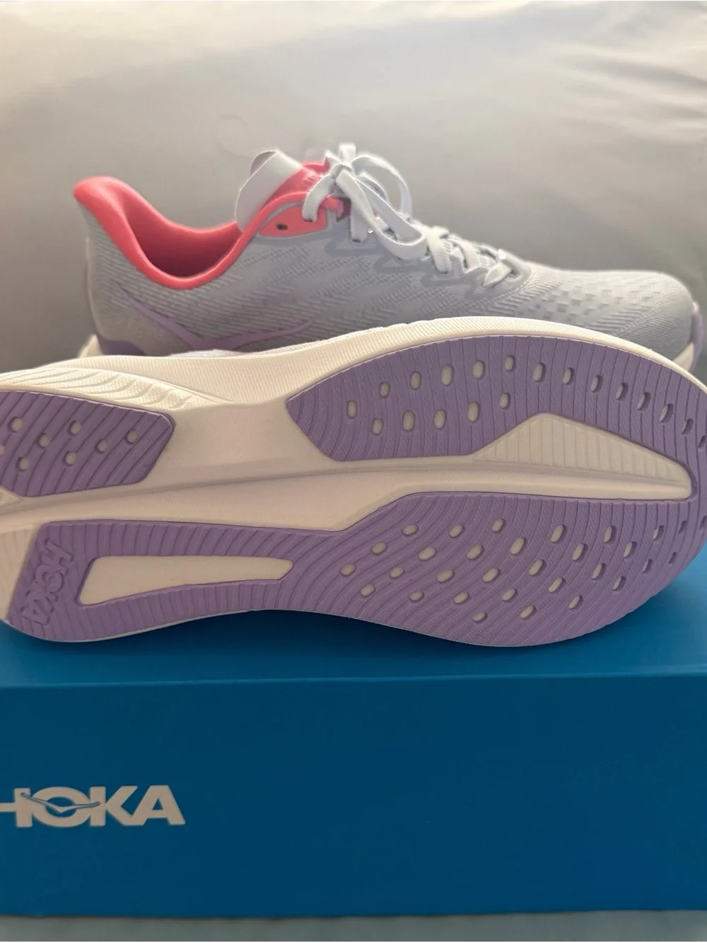 Hoka MACH 8 Wide